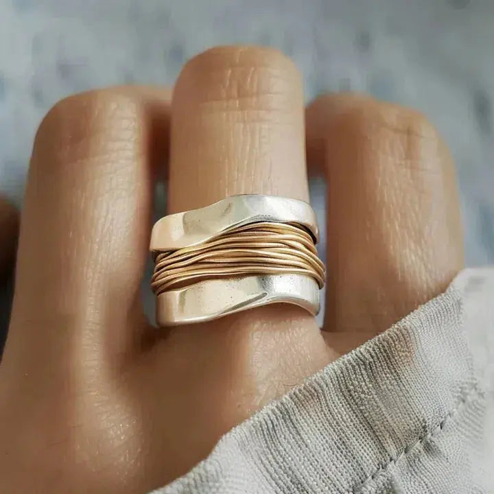 Beatrix | Premium Silberring mit Goldfäden