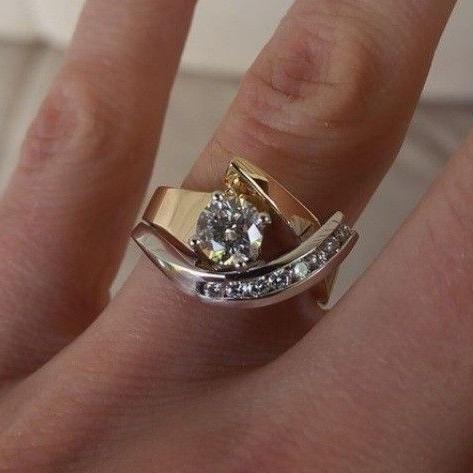 Wenke | Zirkonia-Ring mit kreativem Schliff