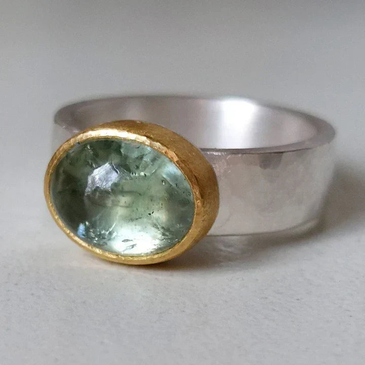 Brunhild | Vintage-Ring mit sanftem Glanz