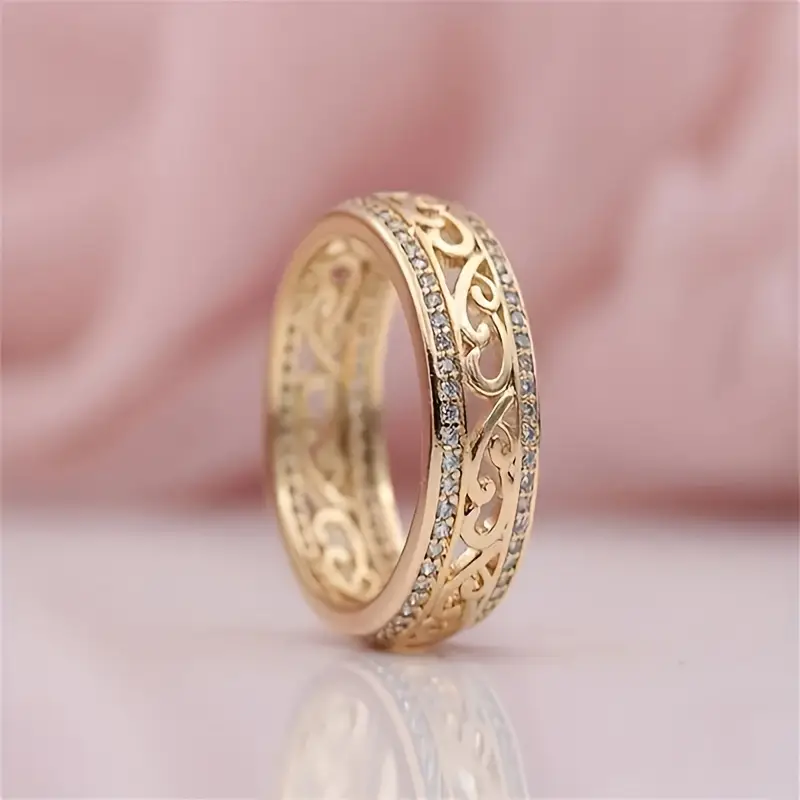 Brunhilda | Heller Hohlgold Ring