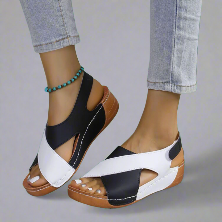 Solveig | Ultraflache, Bequeme Orthopädische Sandalen