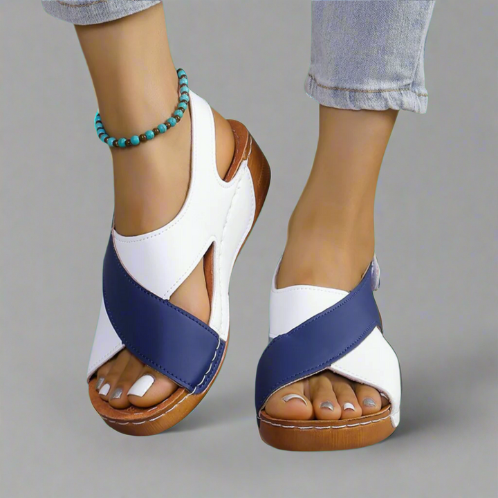 Solveig | Ultraflache, Bequeme Orthopädische Sandalen