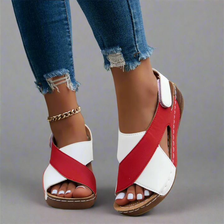 Solveig | Ultraflache, Bequeme Orthopädische Sandalen