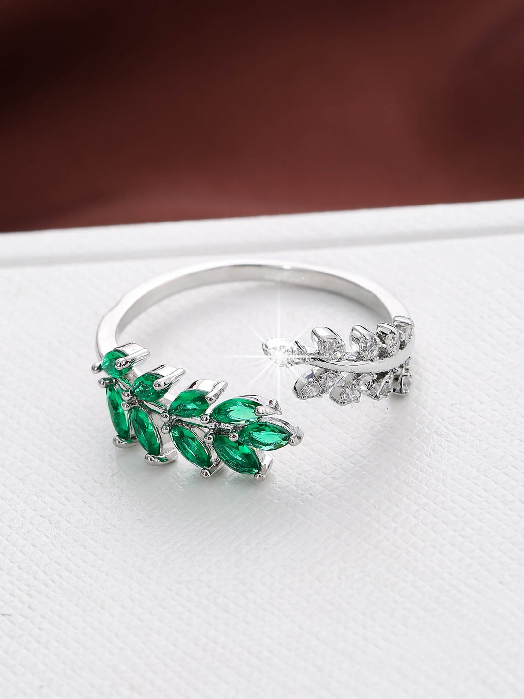 Carlotta | Premium 16k Weißgold Ring