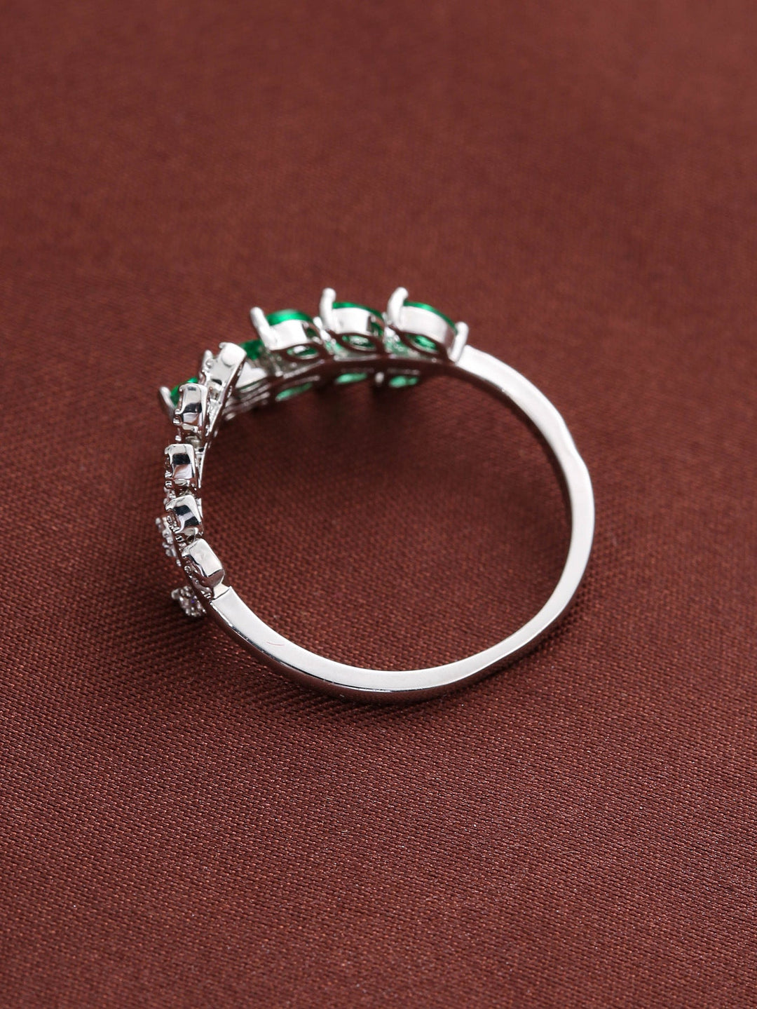 Carlotta | Premium 16k Weißgold Ring